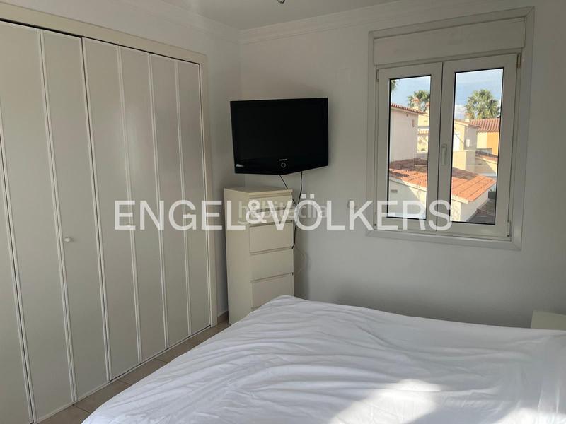 Foto e6c7e2cb-7fab-411d-9bf2-8e1cef3c2510. Affitto casa a schiera con riscaldamento piscina in Oliva