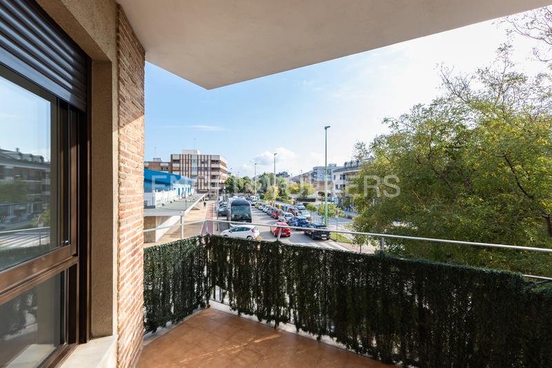 Foto 3daa0aa0-afdc-40a7-81fa-43740b28a5c8. Alquiler apartamento elegante apartamento con jacuzzi en la eliana en Eliana (l´)