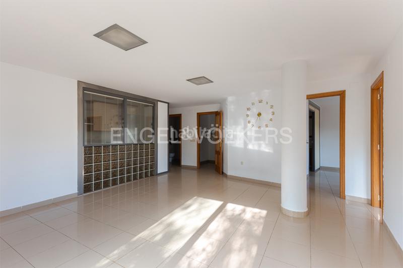 Foto 157b5702-1eec-484c-9ad2-0ef18f8a5529. Location appartement avec chauffage dans Pueblo Eliana (l´)