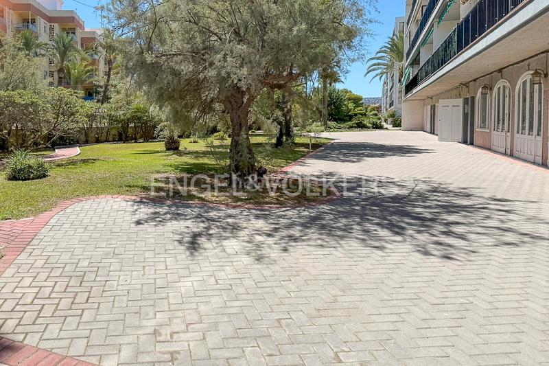 Foto 0029cfbc-c539-4736-b415-fbe04b2b8554. Apartment with heating parking in Les Bassetes - El Marjal Dénia