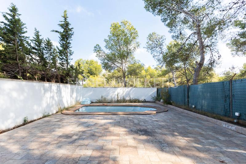 Foto 44e6e650-a4bc-4089-a0aa-ef57a39a5fa3. Location maison avec chauffage parking piscine dans Torrent