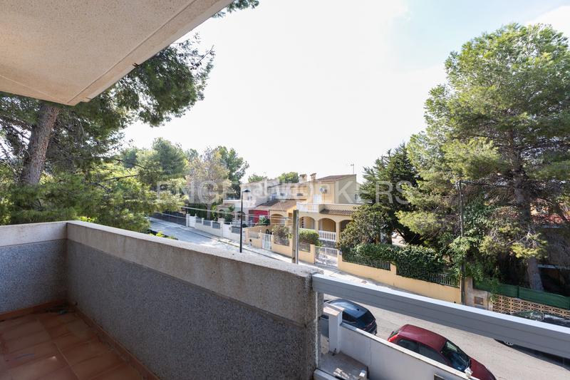 Foto d4400611-b51b-40e3-9afc-30d68742f438. Location maison avec chauffage parking piscine dans Torrent