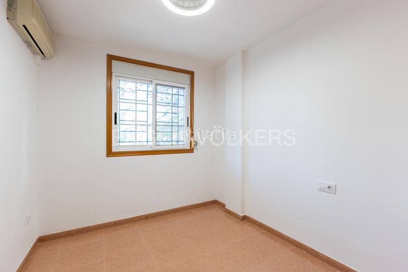 Foto 21eb8365-1434-4820-8d94-b82da4a6d219. Rent house with heating parking pool in El Vedat - Santa Apolonia Torrent