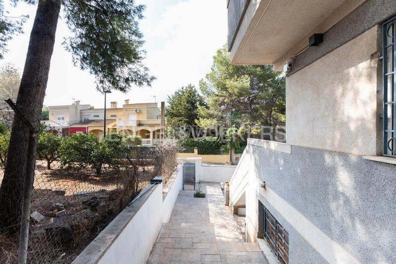 Foto 3c115a68-d58f-4062-957a-d2ed57893e72. Rent house with heating parking pool in El Vedat - Santa Apolonia Torrent