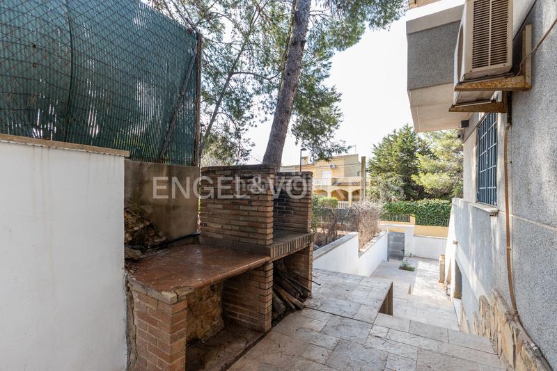 Foto 543de603-f09a-48bf-ad84-baa41ba20fa7. Rent house with heating parking pool in El Vedat - Santa Apolonia Torrent