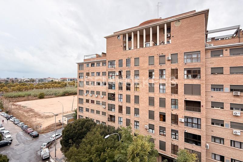 Foto bef323fd-e1b7-4744-8079-b683554ecb9c. Alquiler apartamento amplia vivienda en benimaclet en Valencia