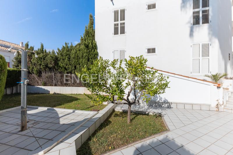 Foto 55337a2f-09af-40f9-87fd-fa2bb22efe66. Apartment with heating parking in Corinto-Almardà Sagunt