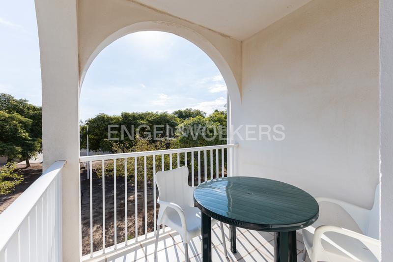 Foto 694bcf5b-b5d3-437f-97a4-f3f09cbc04d7. Apartment with heating parking in Corinto-Almardà Sagunt