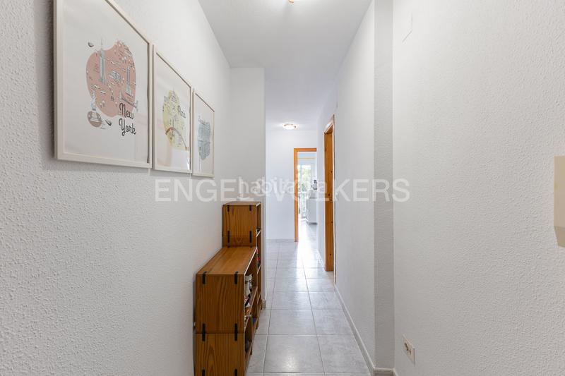 Foto ac164d1c-751c-4221-96f7-eea2cab96023. Apartment with heating parking in Corinto-Almardà Sagunt