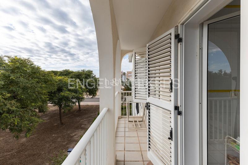 Foto b5a9ec9c-5e0e-43b2-a63a-044f171e6982. Apartment with heating parking in Corinto-Almardà Sagunt
