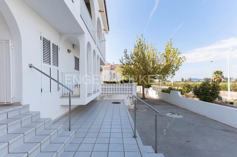 Foto c8f78af2-1b1f-4a9c-9889-3c1fd88d51f7. Apartment with heating parking in Corinto-Almardà Sagunt