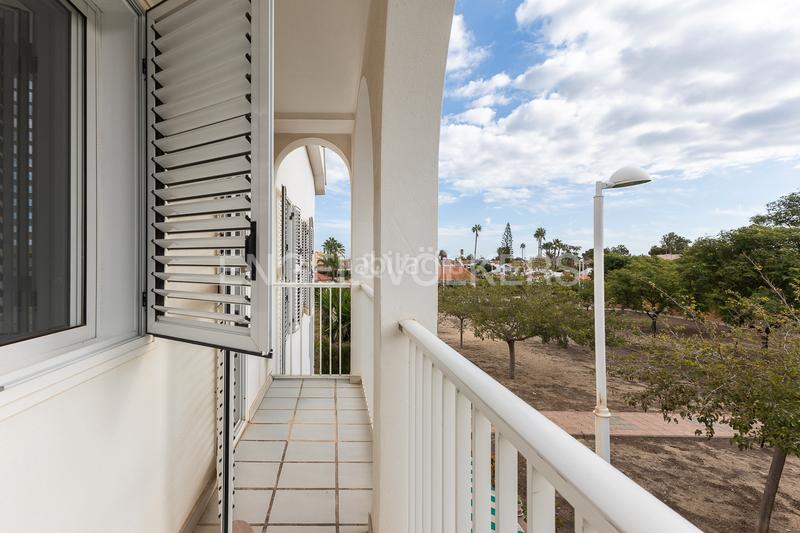 Foto e10e73cd-1954-4489-a19d-3a474f380503. Apartment with heating parking in Corinto-Almardà Sagunt