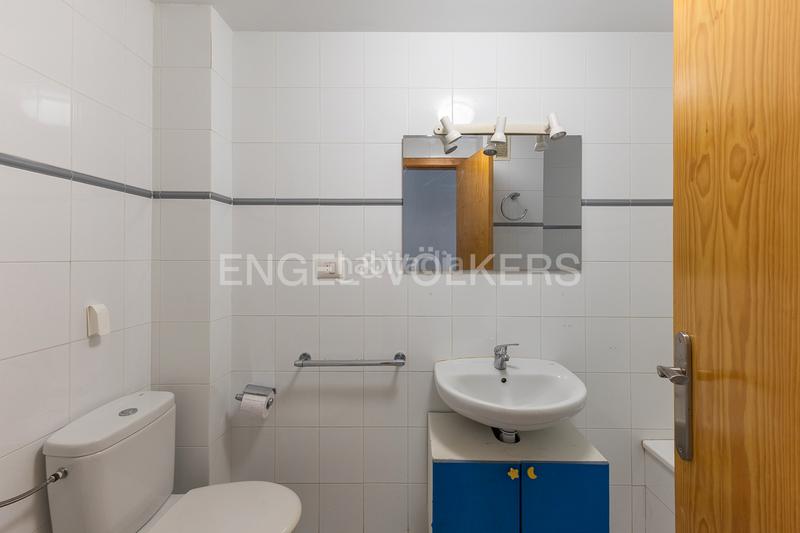 Foto e297334e-e633-49f2-b74f-1aa2d3792a51. Apartment with heating parking in Corinto-Almardà Sagunt