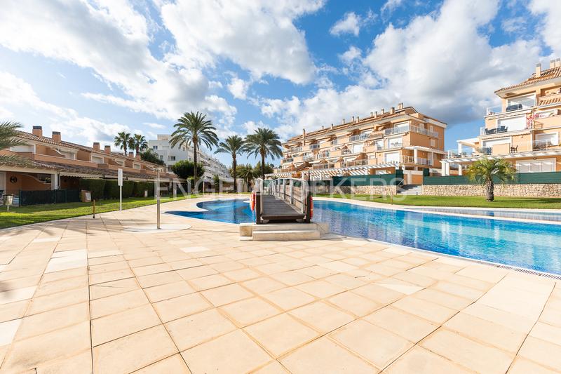 Foto 1d4acfe2-d139-4bbd-ba28-2afa960bafe8. Maison avec chauffage piscine dans Montañar-El Arenal Xàbia