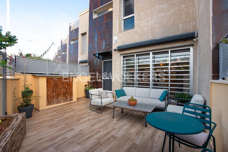 Foto 0e6a69e8-0764-42ae-92b3-f0c8d6562d76. Casa con riscaldamento parcheggio piscina in El Balcó-Jaume I Oropesa del Mar