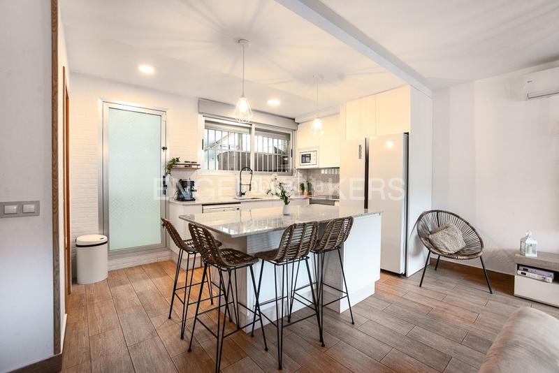 Foto 29e8a51a-f030-417a-bc41-fb6408552112. Casa con riscaldamento parcheggio piscina in El Balcó-Jaume I Oropesa del Mar