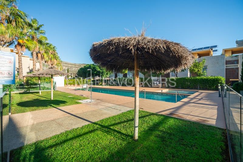 Foto 44ddb318-a559-4ef0-a733-2d54f525a0cf. Casa con riscaldamento parcheggio piscina in El Balcó-Jaume I Oropesa del Mar