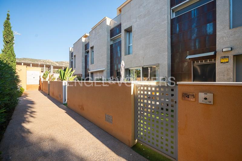 Foto 8c7f9b07-e47b-4f01-bfae-78fda11aeddf. Casa con riscaldamento parcheggio piscina in El Balcó-Jaume I Oropesa del Mar