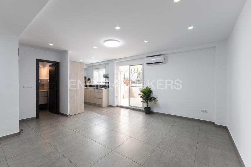 Foto 23f3623f-2737-4161-a7a1-dc5318e953c1. Alquiler apartamento exclusiva propiedad con terraza privada en La Raïosa en Valencia