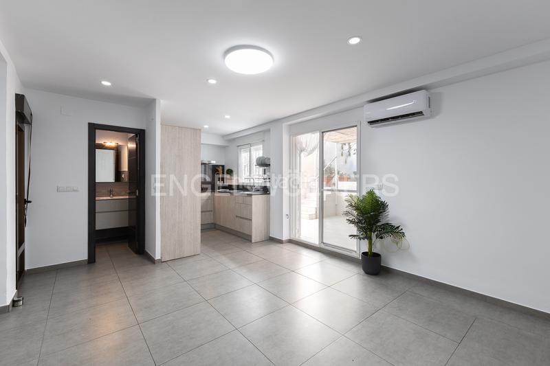 Foto 77ece7e3-a6de-4954-b9c1-395075d8e88a. Alquiler apartamento exclusiva propiedad con terraza privada en La Raïosa en Valencia