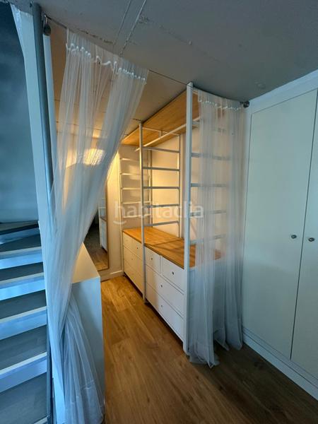 Foto 96685573-48da-46df-a1fe-73320eba9b77. Alquiler apartamento exclusivo ático tipo loft con terraza en Valencia