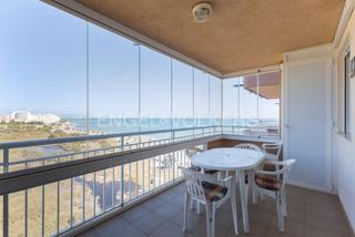 Appartement à Playa Morros de Gos. Exclusivo apartamento en orpesa con acceso a playa y vistas al m