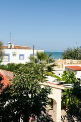 Maison à Poblets (els). Amplia casa moderna en la playa almadrava