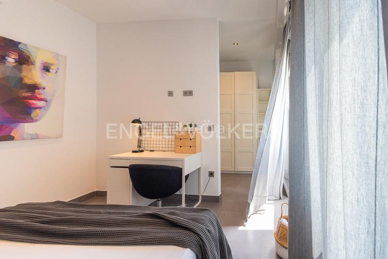 Foto 08b60e42-9ddf-4e83-9e6e-6256fc48ebc6. Attico con riscaldamento in Arrancapins Valencia