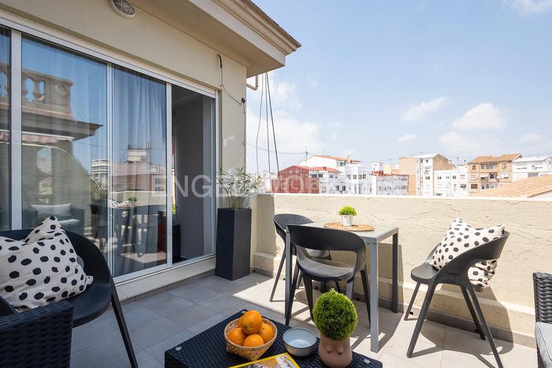 Foto 11c020bb-0b09-470f-9ed3-224dbd35fcd3. Attico con riscaldamento in Arrancapins Valencia