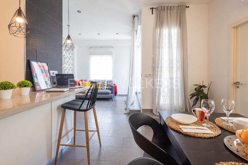 Foto c9c4de68-7ae2-426e-b017-86c658b99365. Attico con riscaldamento in Arrancapins Valencia