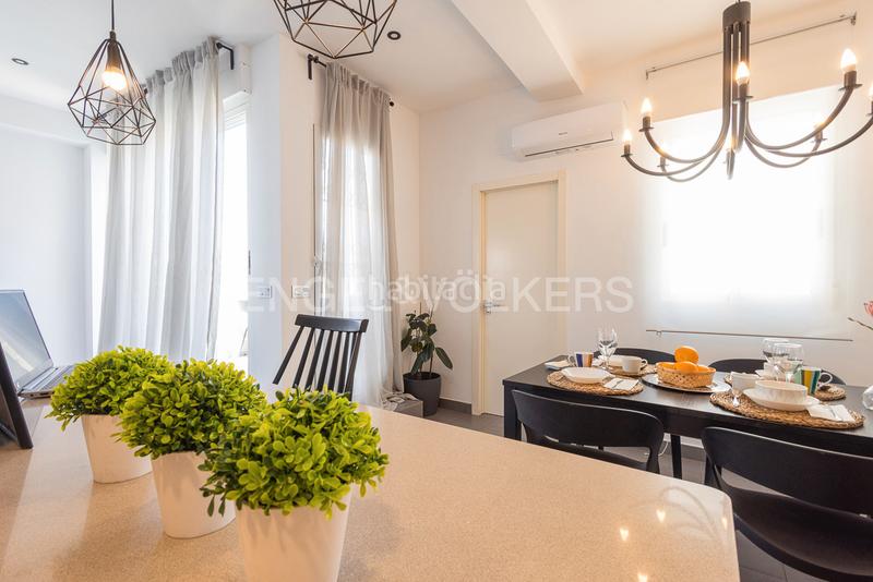 Foto e0f63ded-9256-401a-ad13-833a172aaa23. Attico con riscaldamento in Arrancapins Valencia