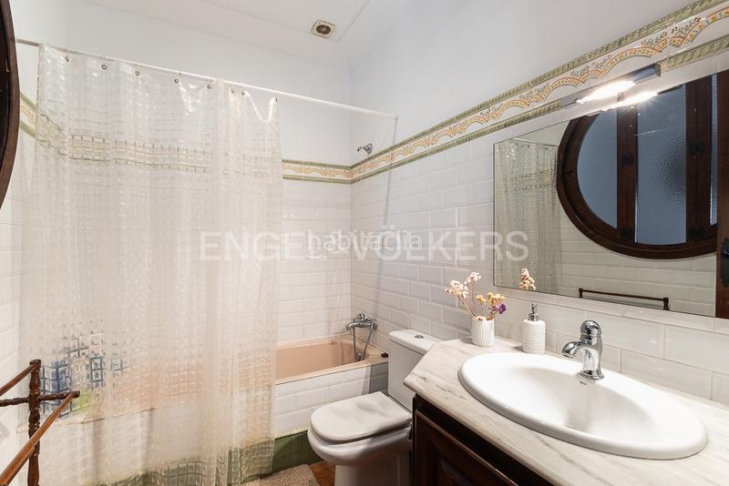 Foto 49a3a2ff-8949-4f22-a30f-cfd20ae8f937. Miete haus mit heizung pool in Rocafort