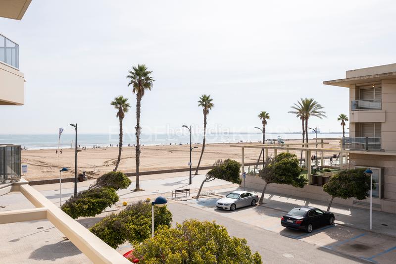 Foto 258787c0-95d0-4cfa-a020-40e0cc03fb68. Alquiler apartamento luminoso estudio en la playa de La Patacona en Alboraya