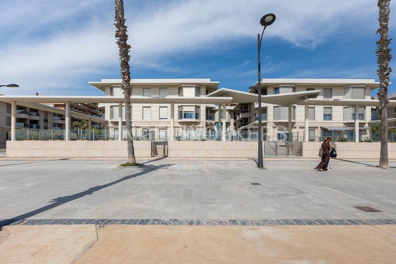 Foto c2637168-f4dc-400e-a9aa-b0e4c17c6e98. Lloguer apartament amb calefacció piscina a La Patacona Alboraya