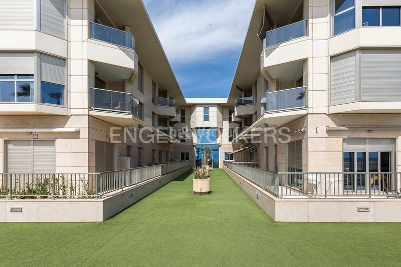 Foto 5fdbbe18-ada7-4acd-879a-130a6ba02206. Location appartement avec chauffage piscine dans La Patacona Alboraya