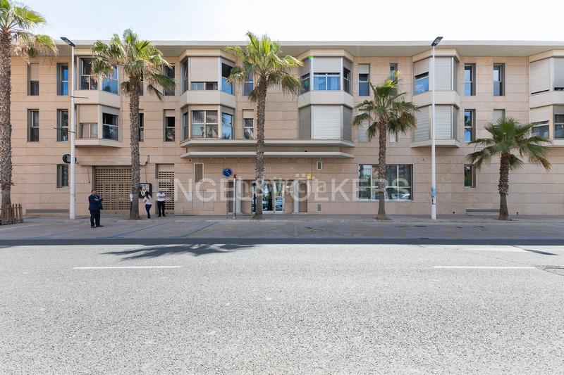 Foto 2d0315e0-4a47-4f03-bfa9-c726df164ebb. Miete appartement mit heizung pool in La Patacona Alboraya