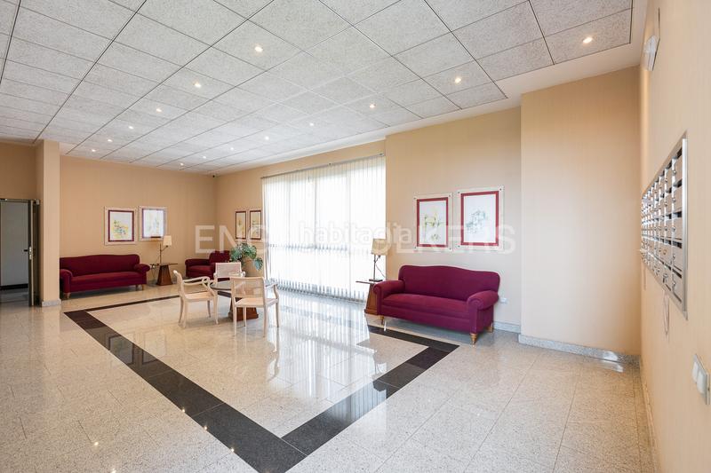 Foto 2fe69772-8ff7-4fd8-bcf7-70142cbf3986. Rent apartment with heating pool in La Patacona Alboraya