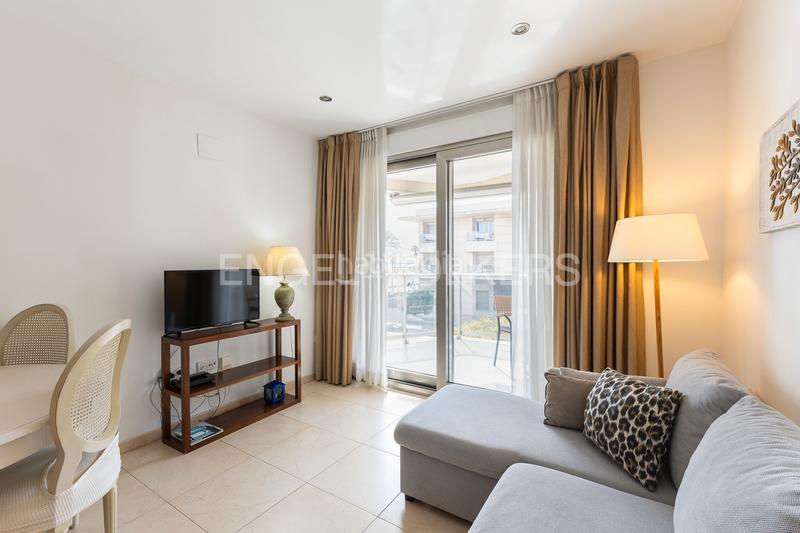 Foto 9a27a445-863d-44e5-9b1a-52cd59680a97. Rent apartment with heating pool in La Patacona Alboraya