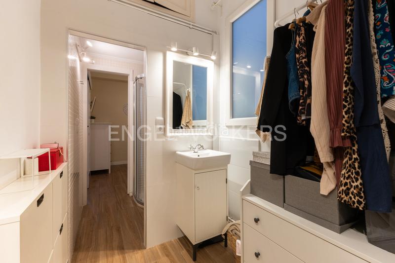 Foto 7967fda3-345c-405a-bb77-b3dc21d768e2. Alquiler apartamento espectacular vivienda de 140 m en Arrancapins en Valencia