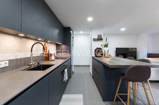 Miete Appartement  Carrer d'albalat dels tarongers. Piso recién reformado con parking en misma finca