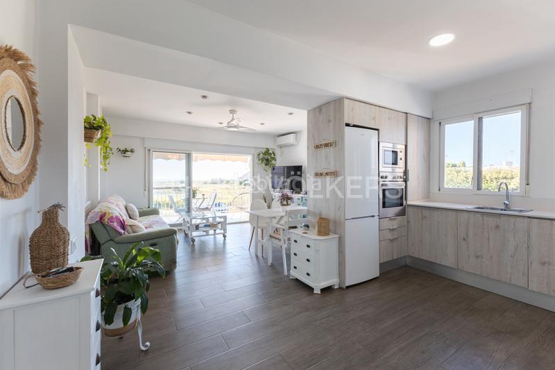 Foto 3f9d9313-c9ec-4a09-a771-9526931d81de. Apartamento excelente apartamento con vistas al mar en Sagunt