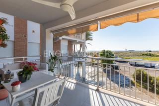Apartament a Corinto-Almardà. Excelente apartamento con vistas al mar