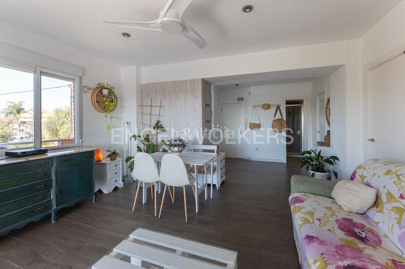 Foto da043b4d-f602-4a43-adaa-02ec39ec9b88. Apartamento excelente apartamento con vistas al mar en Sagunt