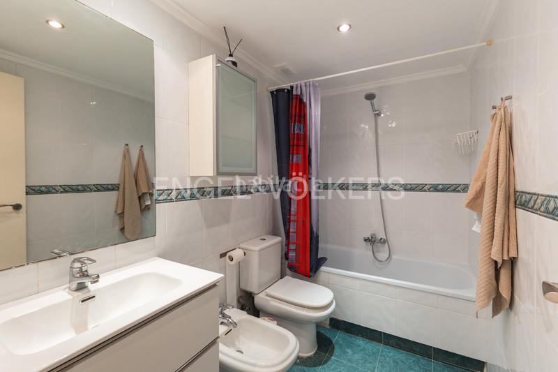 Foto d7b7240b-7806-4afe-b56c-87aadc4c3333. Lloguer apartament amb calefacció a Ciutat de les Ciències i de les Arts - Justicia Valencia