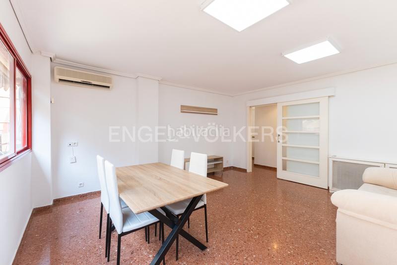 Foto dc2ec5bf-4f84-4cf1-af31-be8f988c4ecd. Lloguer apartament amb calefacció a Ciutat de les Ciències i de les Arts - Justicia Valencia