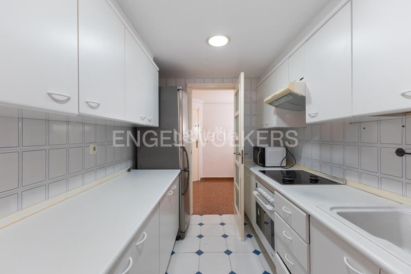 Foto ef16f3ce-13ec-4679-8a7b-82dba258477c. Lloguer apartament amb calefacció a Ciutat de les Ciències i de les Arts - Justicia Valencia