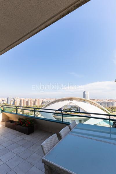 Foto 65b602b3-f774-427c-bf42-1b2747d07b4c. Àtic amb calefacció aparcament piscina a Ciutat de les Ciències i de les Arts - Justicia Valencia