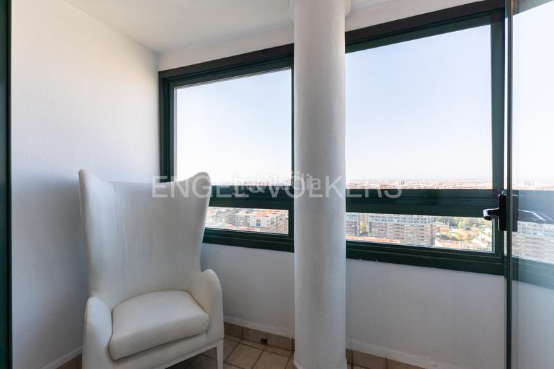 Foto 8171dbdf-eece-45e3-a930-b7446f140b3b. Àtic amb calefacció aparcament piscina a Ciutat de les Ciències i de les Arts - Justicia Valencia