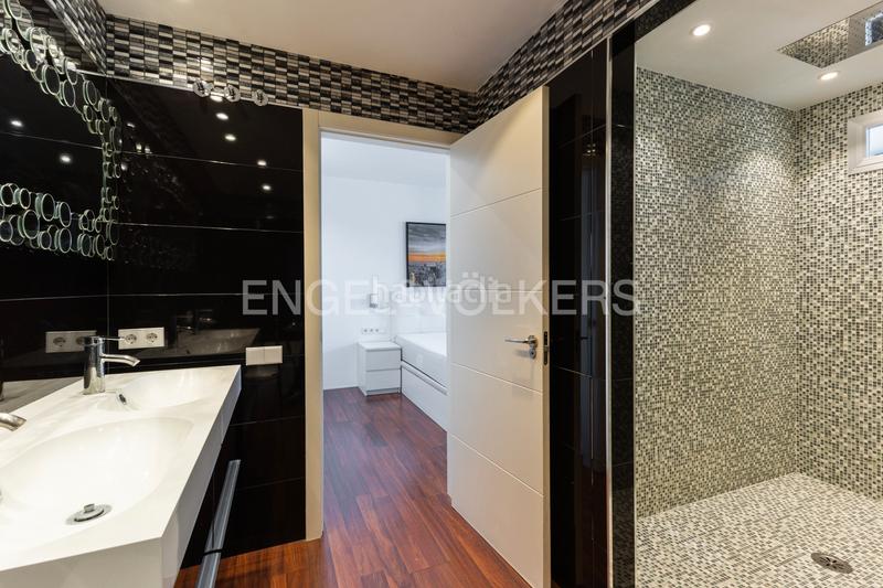 Foto dca9bf02-64f1-4615-8d4e-ee77517ee72a. Àtic amb calefacció aparcament piscina a Ciutat de les Ciències i de les Arts - Justicia Valencia