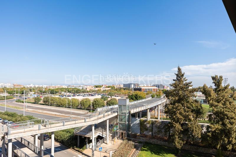 Foto 2d52d668-b207-4330-b79e-db306b8eae8d. Apartament amb calefacció aparcament piscina a Parc Central Torrent